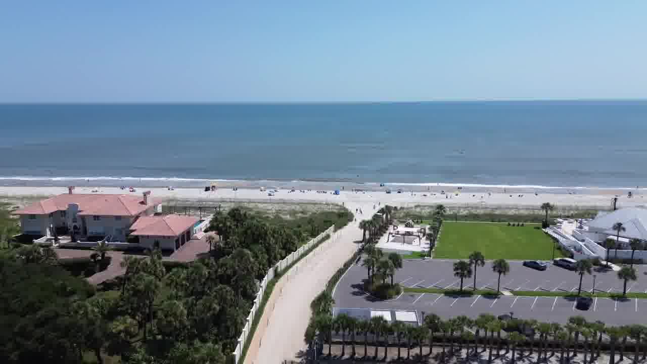 The road and beachfront homes leading to Mickler's Landing near Nocatee